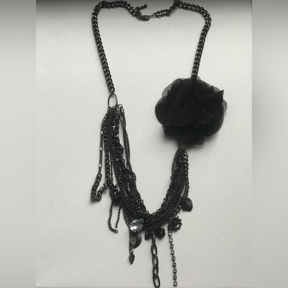 Black bauble statement necklace - Picture 1 of 4